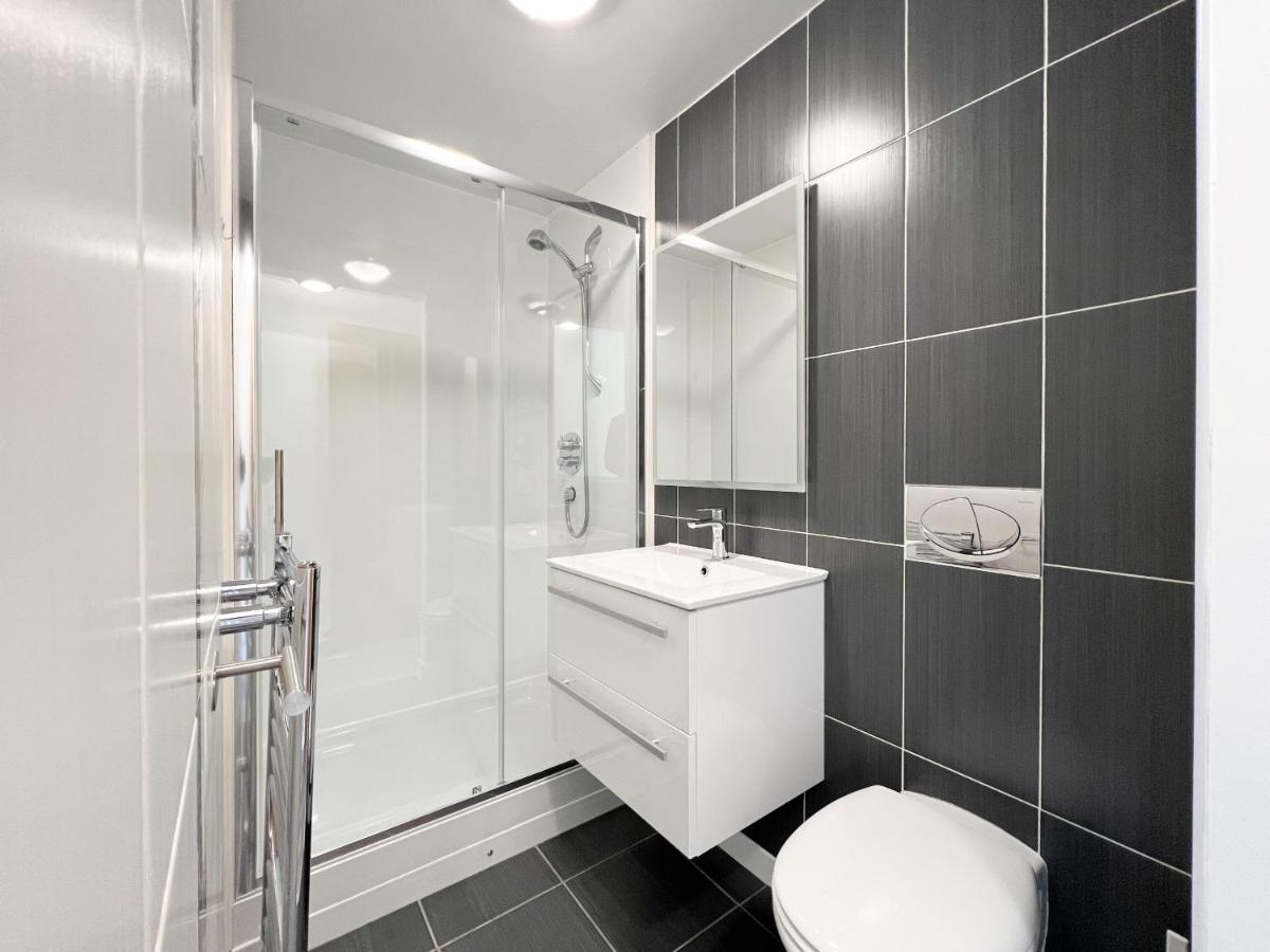 Stunning Riverview City Centre Apartment Глазгоу Екстериор снимка